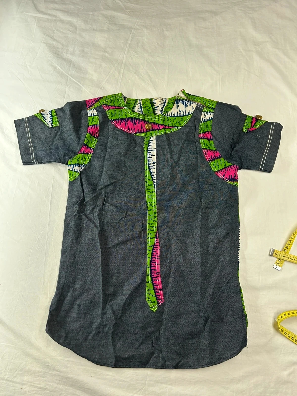 Robe traditionnelle vintage à motifs multicolores